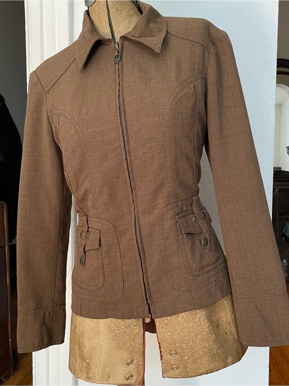 Vintage Women’s Brown Zip-Front Casual Jacket Victorian